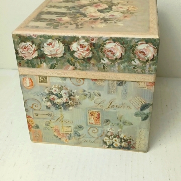 Bob's Boxes Decorative Victorian Garden Graphic Stoage Box/Bin 7" X 7" X 7" EUC - Picture 4 of 10